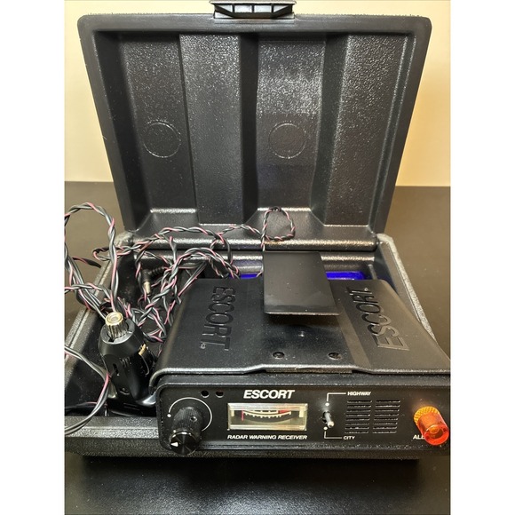 Escort Other - Vintage 80's Escort Passport Radar Detector w/ Original Carrying Case